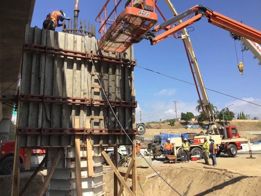 New column for the Base Line bridge.